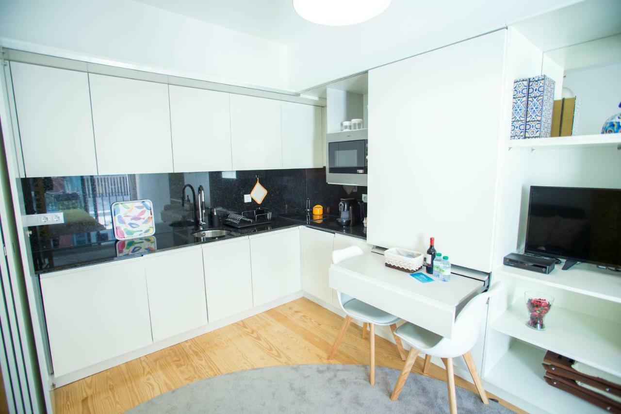 Almada Story By Hosts Apartment *